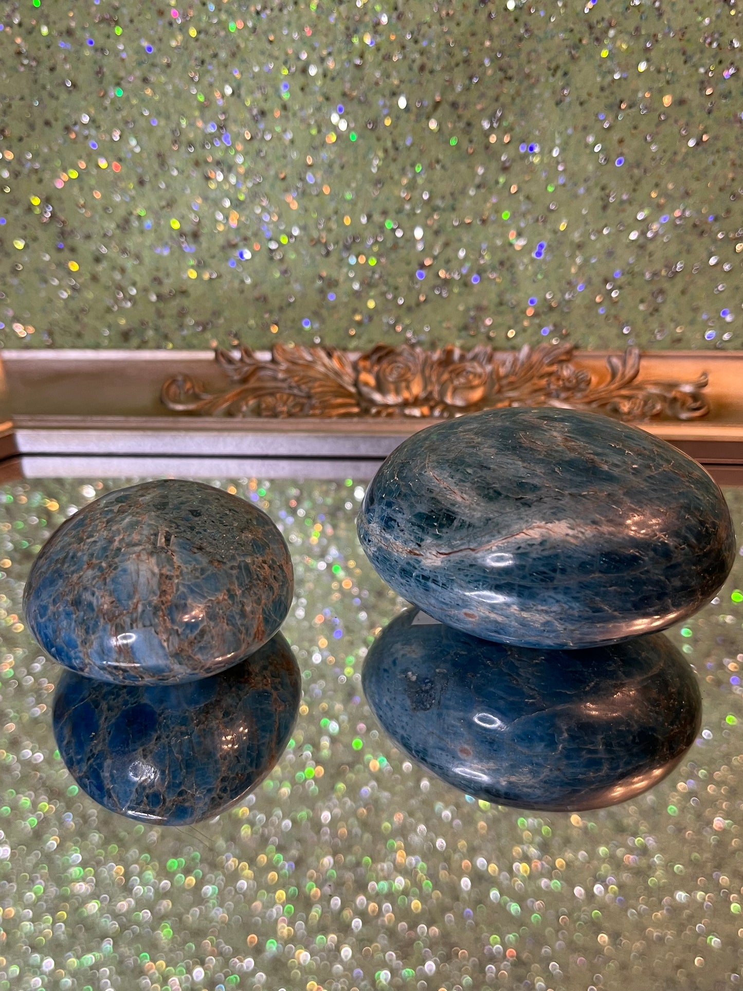 Blue Apetite Palm Stones