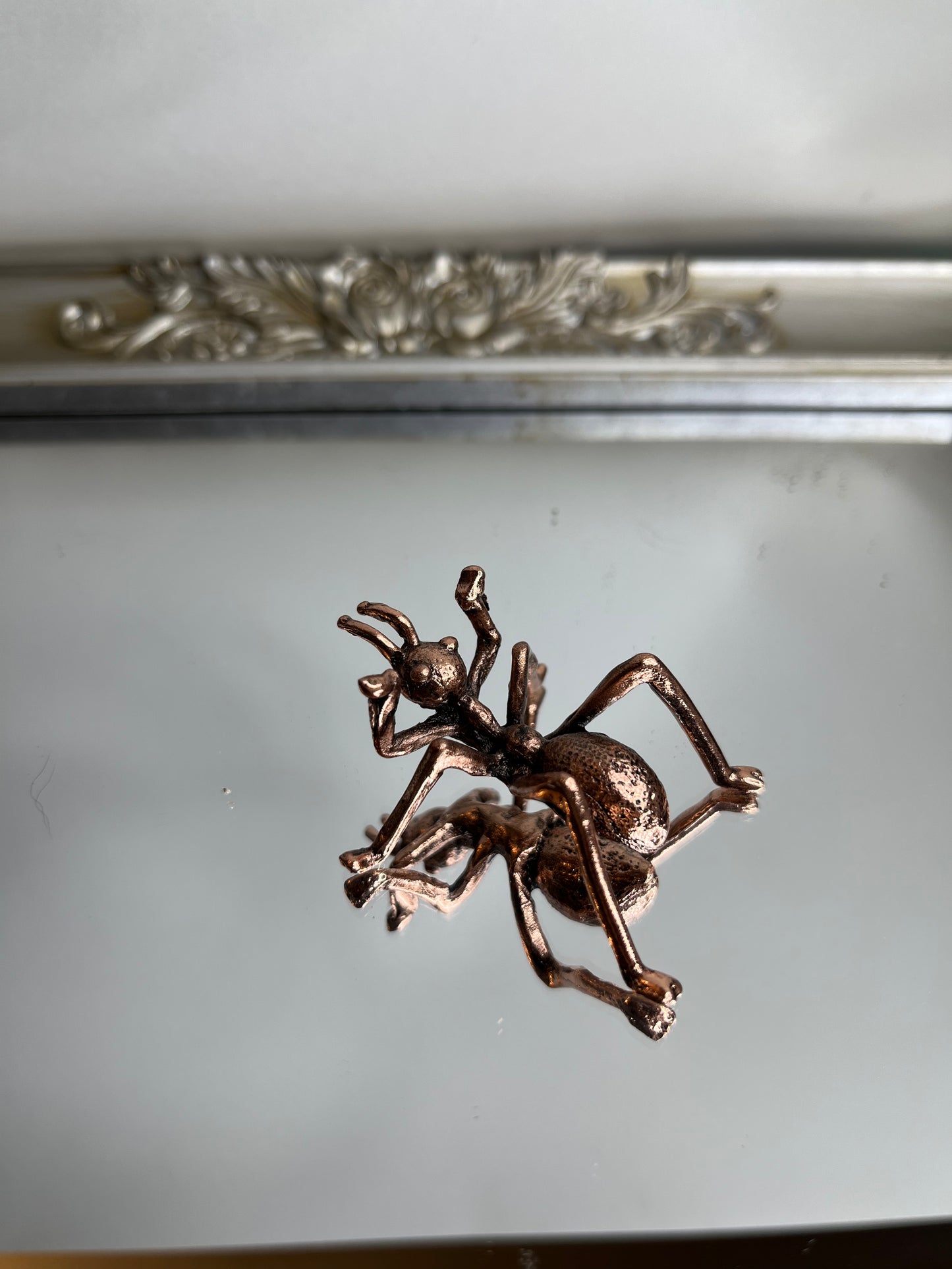 Ant Sphere Holders