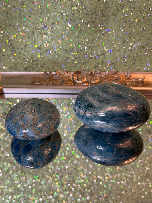 Blue Apetite Palm Stones