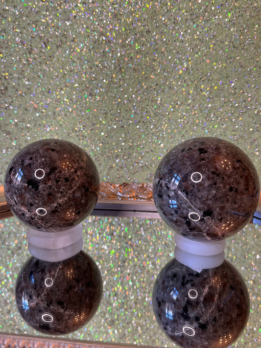 Yooperlite Sphere