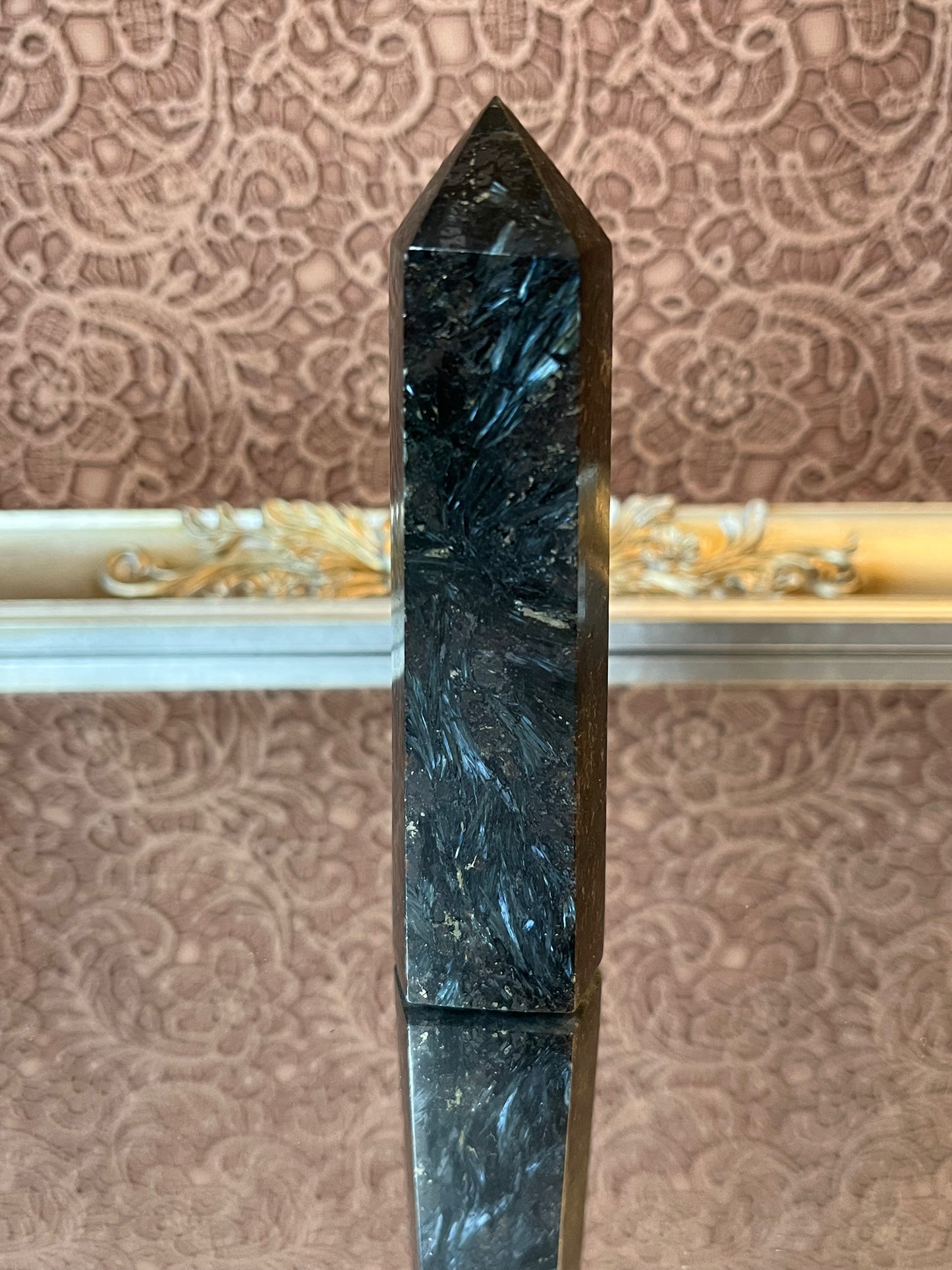 Astrophyllite aka Firework Point